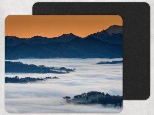 Alfombrilla para ordenador con un paisajes de un amanecer desde el monte Cayón