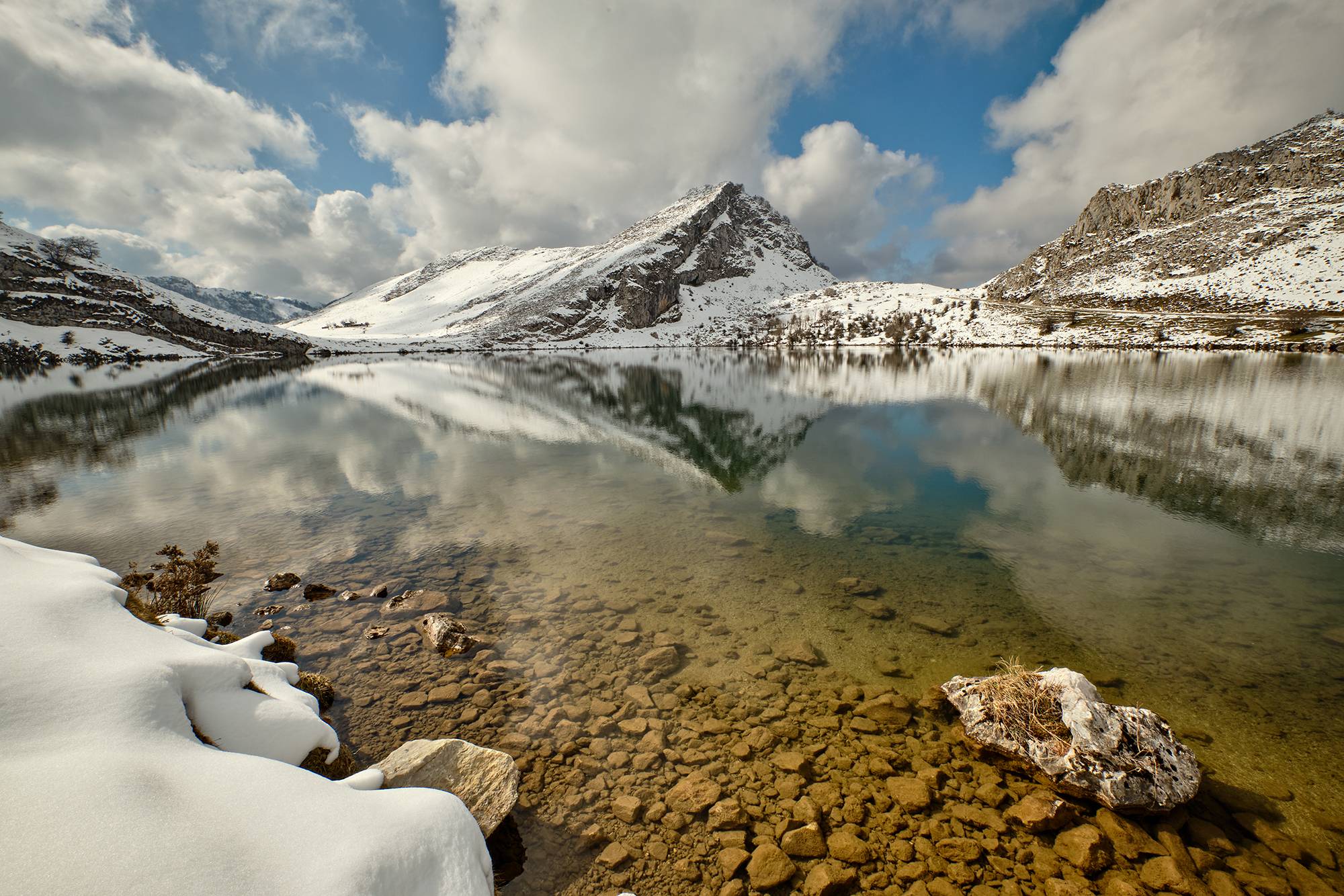 Lago Enol, nevado - 2