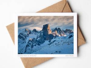 Postal impresa en papel Fine Art mate del Naranjo de Bulnes Nevado