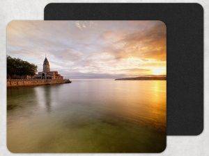 Alfombrilla para ordenador con un paisaje de un amanecer en Gijon Asturias.